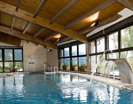 Confortables habitaciones en Hotel Balneario Vilas del Turbón. Relájate con nuestro Spa y Masaje en Huesca